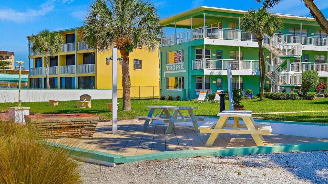 Tropic Terrace #16 - Beachfront Rental Apts St. Pete Beach Extérieur photo